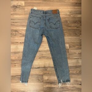 LEVI straight leg jeans
